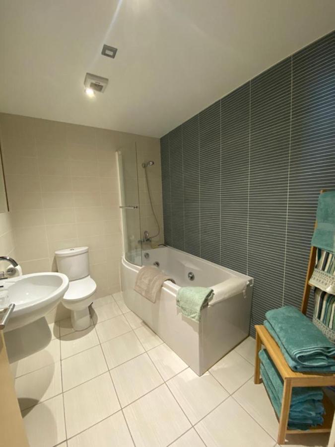 Cosy 3 Bedroom Apartment In Central Portrush With Sea Views Exteriér fotografie